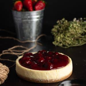 NY Style Strawberry Cheesecake - Kitchen Cuisine